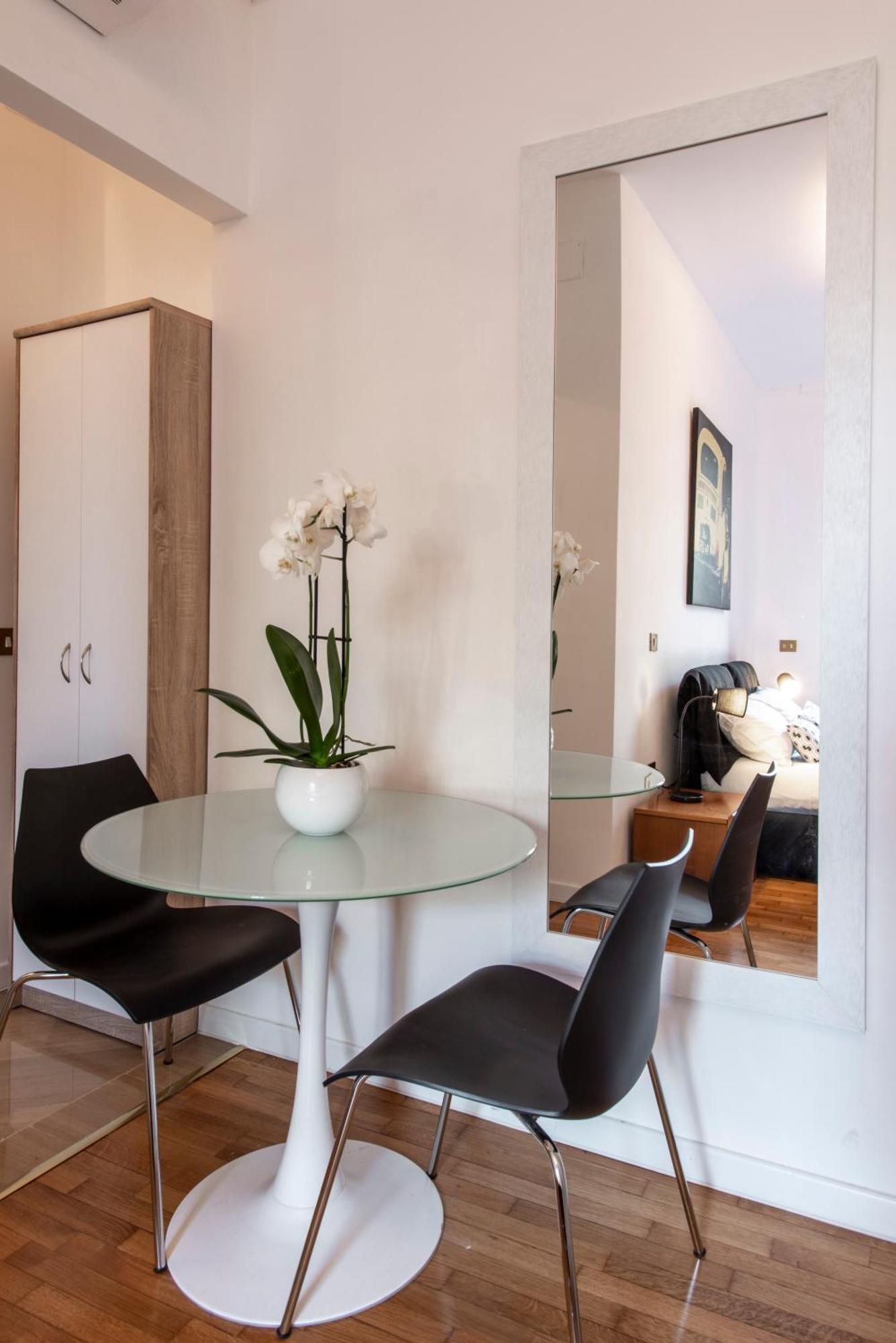 Apartment Maggi - New Beautiful In The Center Milan
